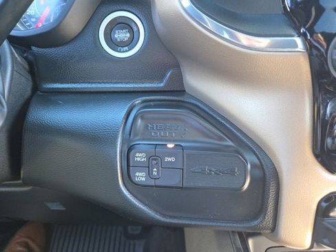 Used 2019 RAM 2500 Laramie image 19