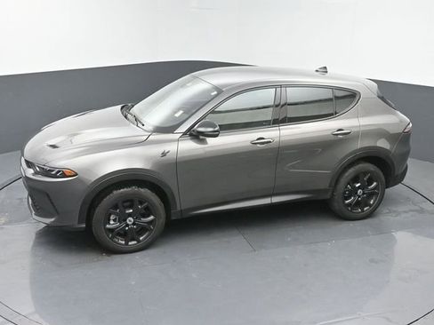 Used 2024 Dodge Hornet GT w/ GT Blacktop Package image 30