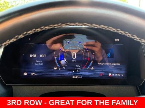 Used 2025 Chevrolet Traverse LT FWD image 19