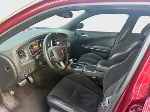 Used 2018 Dodge Charger R/T Scat Pack RWD image 13