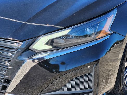 Used 2023 Nissan Altima 2.5 SV image 10