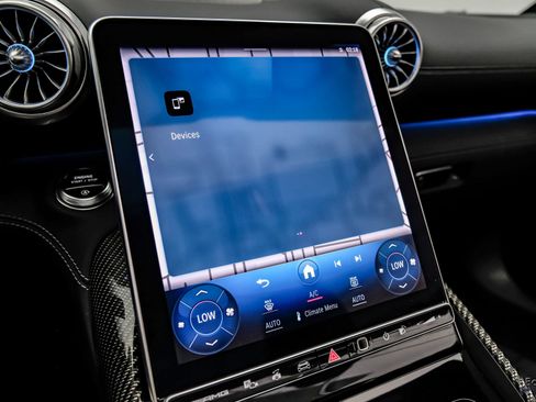 Used 2024 Mercedes-Benz SL 43 AMG image 77