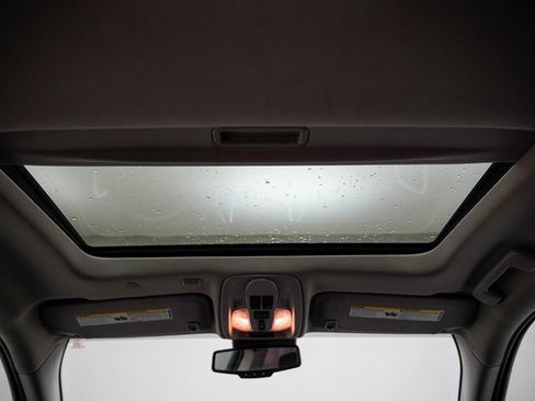 Used 2017 GMC Terrain SLE w/ Chrome Edition image 27