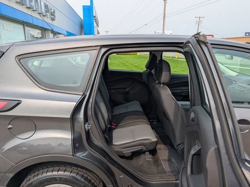 Used 2018 Ford Escape S FWD image 5