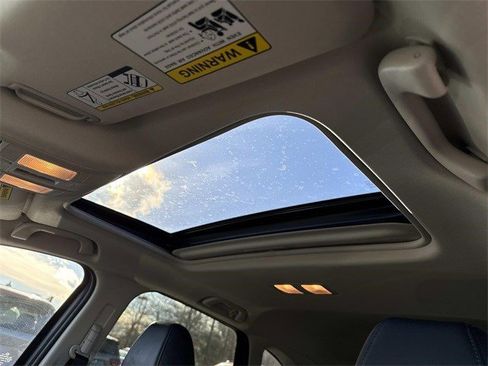 Used 2018 MAZDA CX-5 Touring w/ Preferred Equipment Package image 16