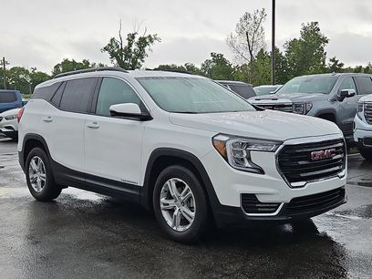 Used 2023 GMC Terrain SLE w/ Driver Convenience Package