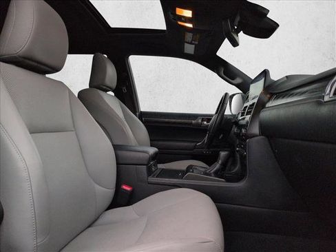 Used 2023 Lexus GX 460 w/ Black Line Special Edition image 21