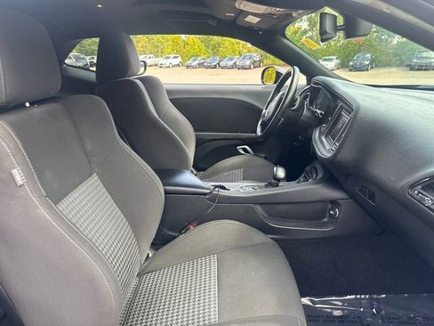 Used 2023 Dodge Challenger GT w/ Blacktop Package image 15