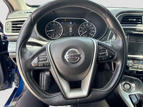 Used 2019 Nissan Maxima Platinum w/ Illumination Package FWD image 18