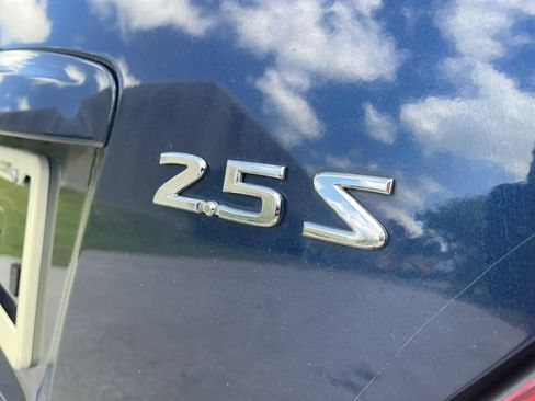 Used 2012 Nissan Altima 2.5 S FWD image 12
