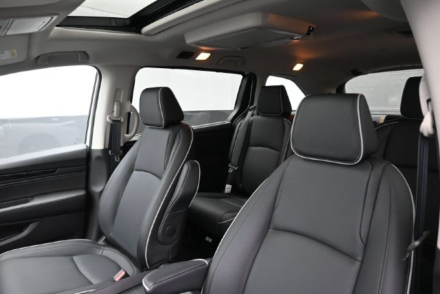 New 2027 Honda Odyssey Touring image 20