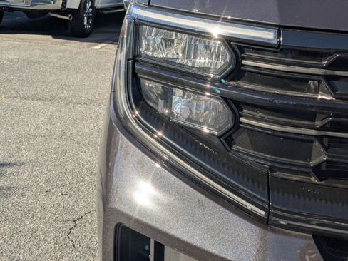 New 2025 Ford Expedition Platinum w/ Stealth Performance Package image 12