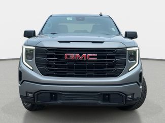 Used 2024 GMC Sierra 1500 Elevation video 2