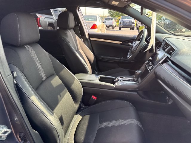 Used 2021 Honda Civic Sport image 14