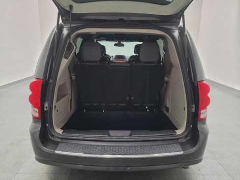 Used 2019 Dodge Grand Caravan SXT FWD image 29