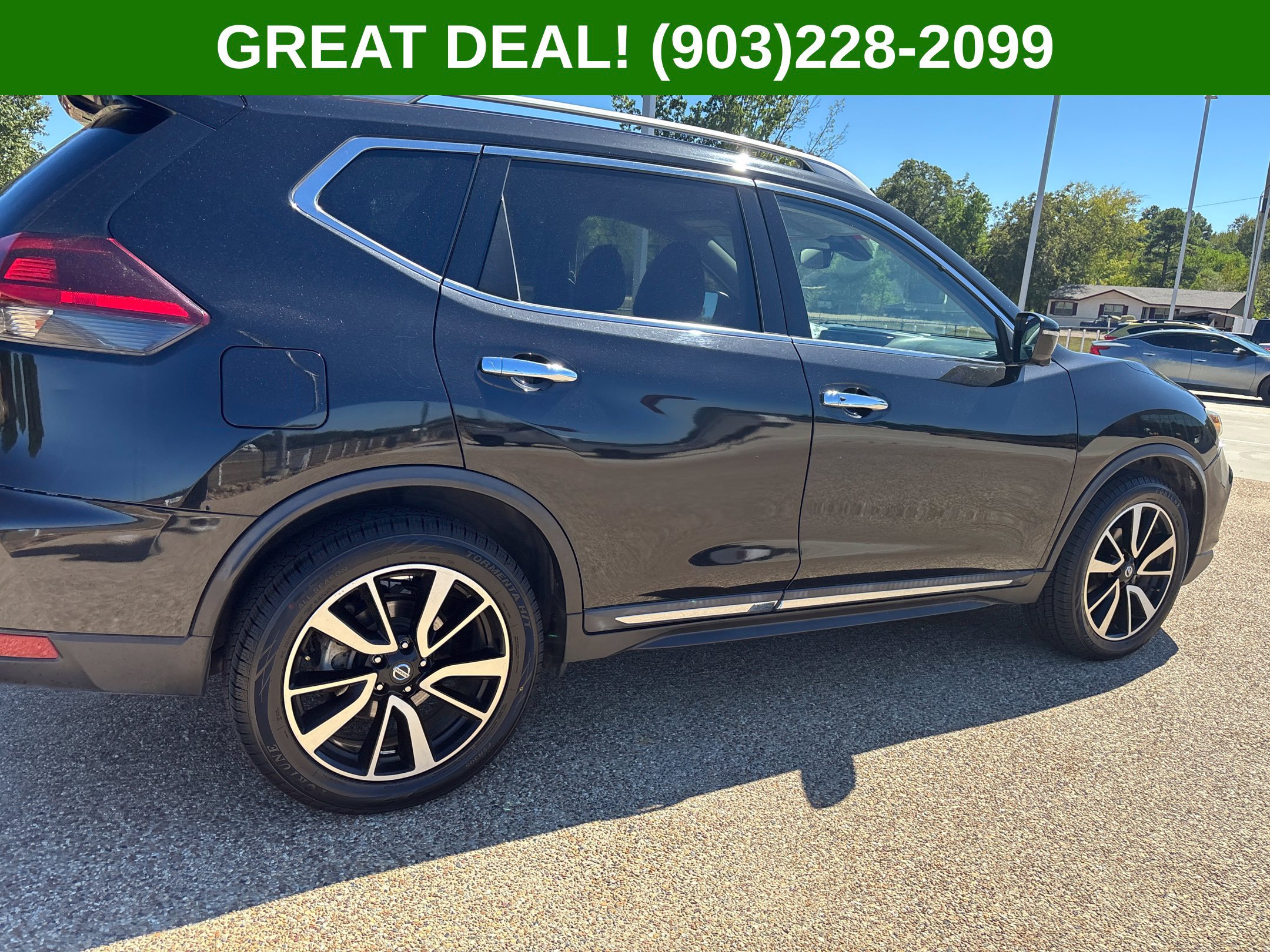 Used 2019 Nissan Rogue SL FWD image 14