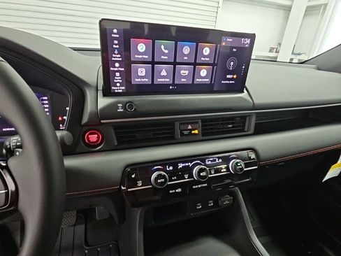 New 2026 Honda Pilot Sport image 11
