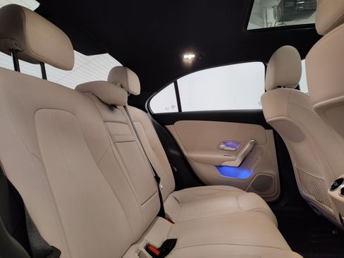 Used 2022 Mercedes-Benz A 220 image 28