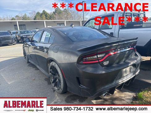 Used 2020 Dodge Charger Scat Pack image 6