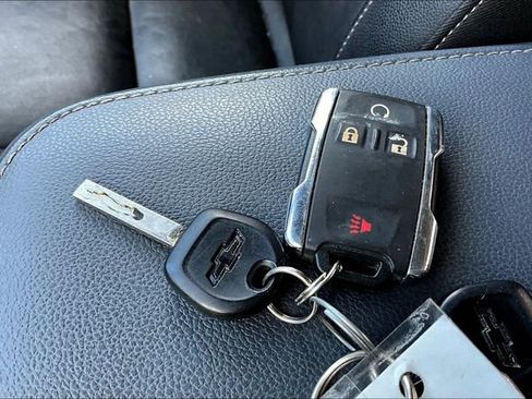 Used 2019 Chevrolet Colorado Z71 image 12