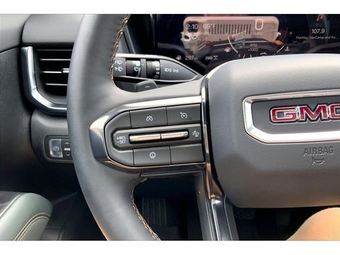 Used 2026 GMC Terrain AT4 w/ Convenience Package III AWD/4WD image 20