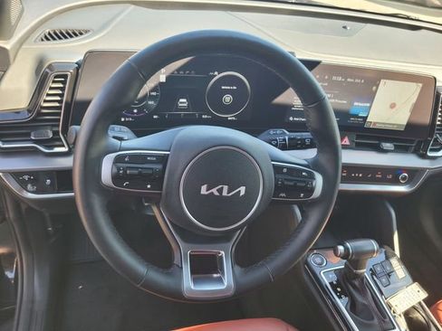 Used 2024 Kia Sportage SX image 30