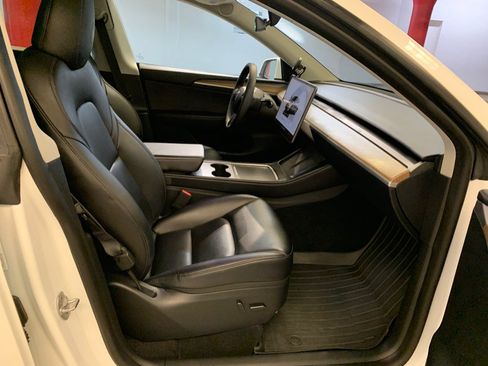 Used 2023 Tesla Model Y Performance AWD/4WD image 70