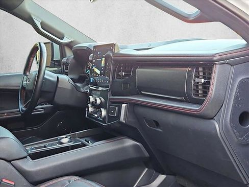 Used 2022 Ford Expedition Max Limited RWD image 19