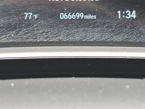 Used 2017 Honda CR-V Touring image 15