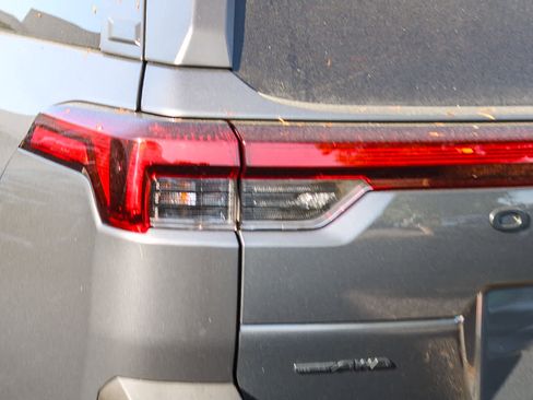New 2026 Subaru Outback Limited AWD/4WD image 7
