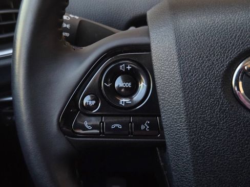 Used 2022 Toyota Prius Prime XLE FWD image 23