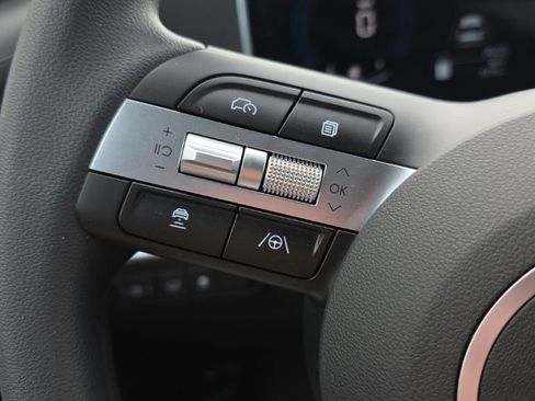 Used 2026 Hyundai Tucson SEL FWD image 9