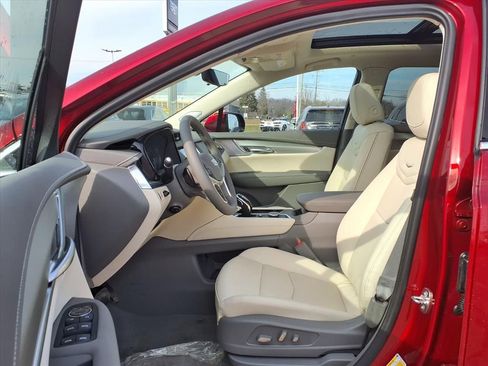 New 2026 Cadillac XT5 Premium Luxury image 13