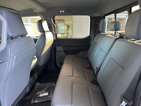 New 2025 Ford F450 XL w/ XL Chrome Package image 24