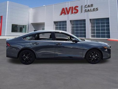 Used 2025 Honda Accord SE image 5