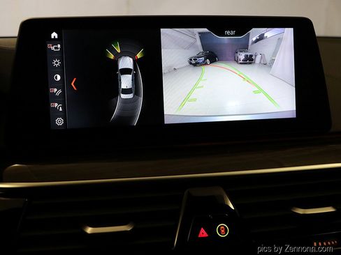 Used 2018 BMW 540i xDrive 540i xDrive image 21