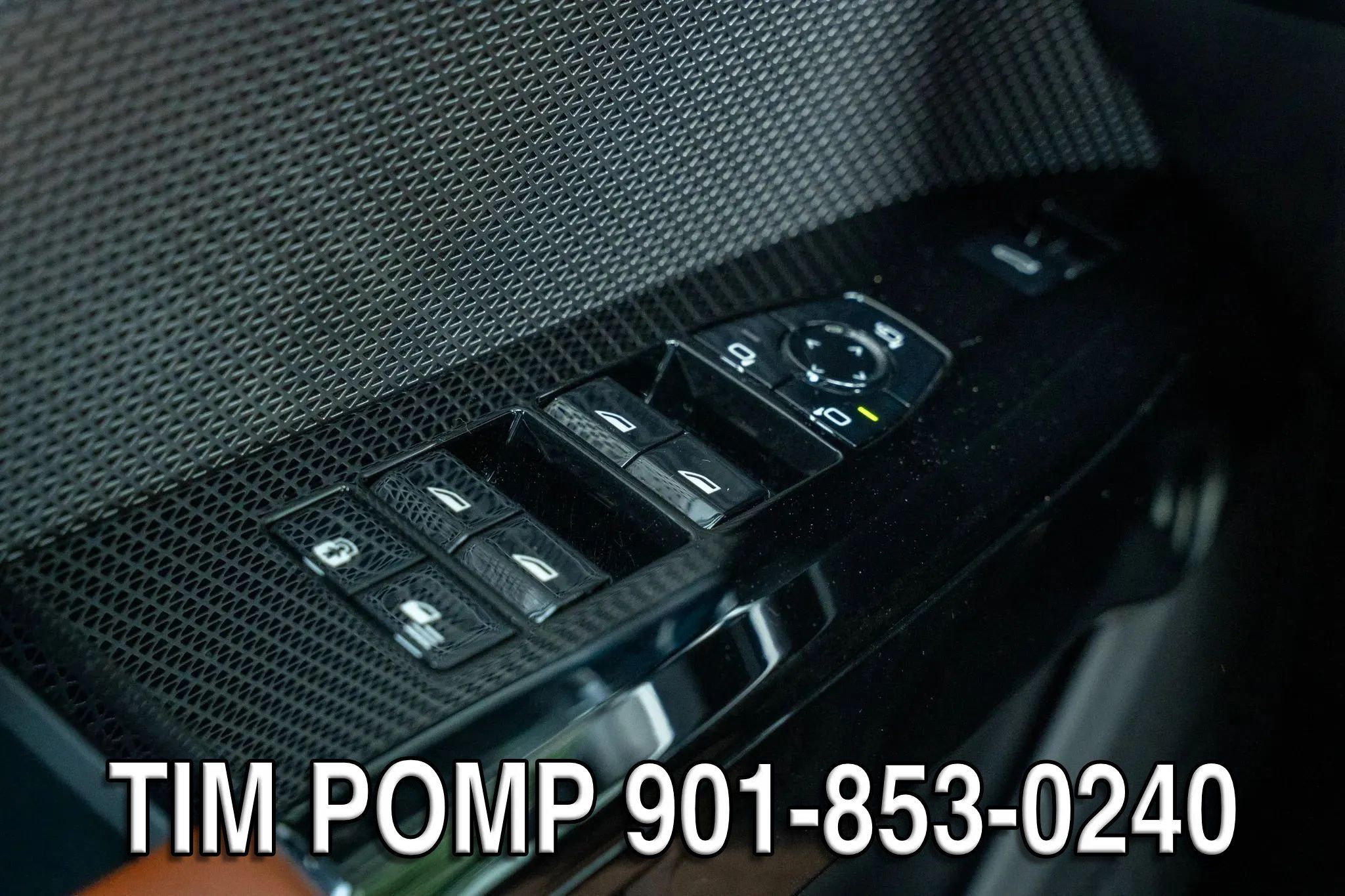 Used 2023 BMW 760i xDrive AWD/4WD image 28