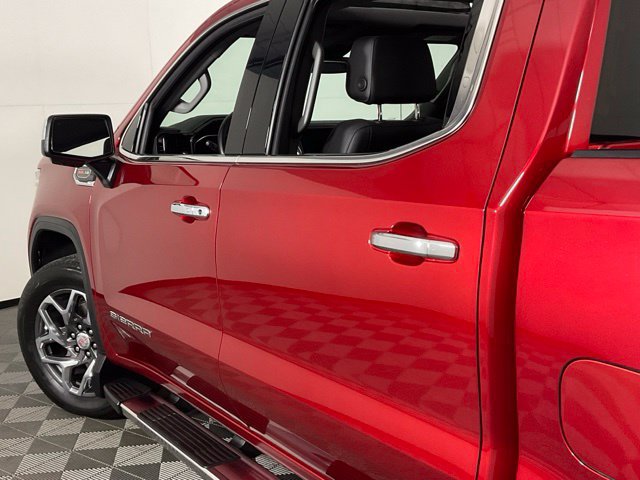 Used 2024 GMC Sierra 1500 SLT w/ SLT Premium Plus Package AWD/4WD image 38