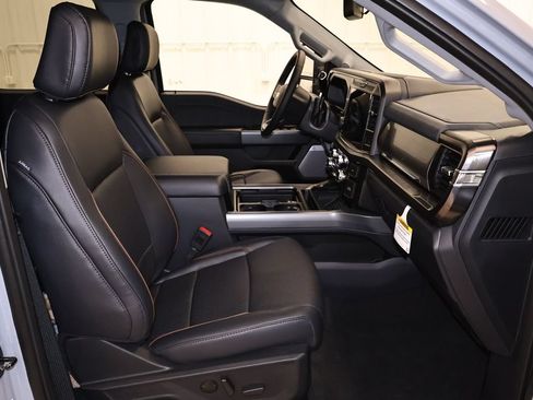 New 2026 Ford F350 Lariat w/ Black Appearance Package AWD/4WD image 17