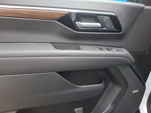 New 2026 Chevrolet Tahoe High Country image 13