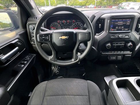 Used 2021 Chevrolet Silverado 1500 Custom AWD/4WD image 5