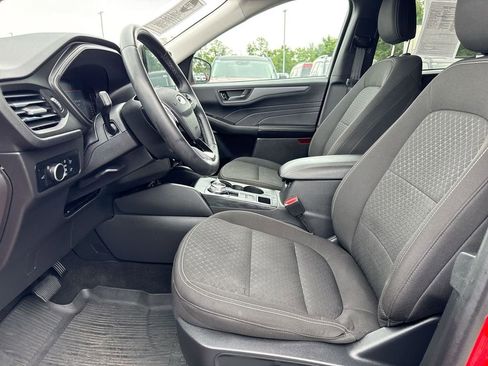 Used 2024 Ford Escape Active w/ Tech Pack #1 AWD/4WD image 12
