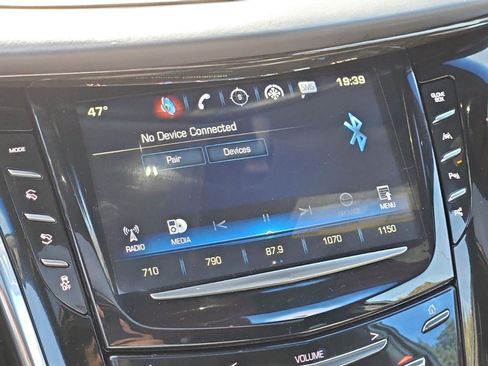 Used 2017 Cadillac Escalade ESV Platinum image 29