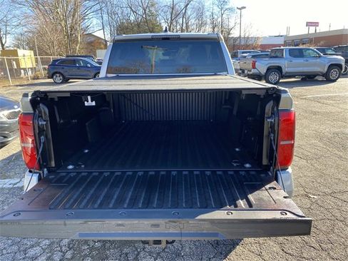 New 2025 Toyota Tacoma TRD Off-Road image 5