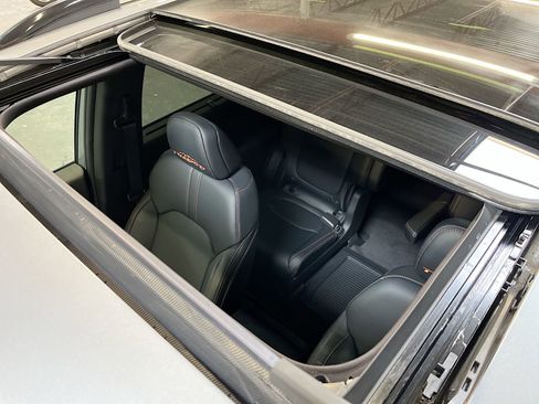 Used 2025 Honda Pilot TrailSport image 22