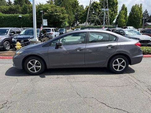 Used 2015 Honda Civic SE image 3