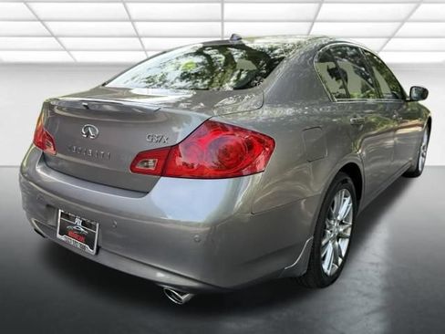 Used 2012 INFINITI G37 x Sedan w/ Premium Pkg AWD/4WD image 6