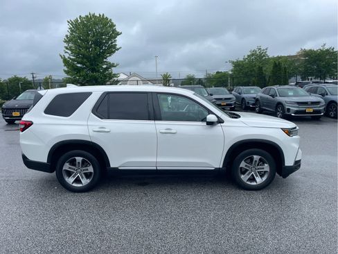 Used 2023 Honda Pilot EX-L image 7