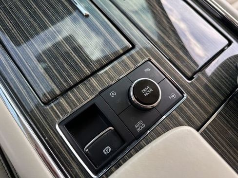Used 2021 Lincoln Navigator Black Label w/ Special Edition Package AWD/4WD image 30