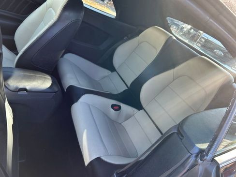 Used 2021 Ford Mustang Premium image 22